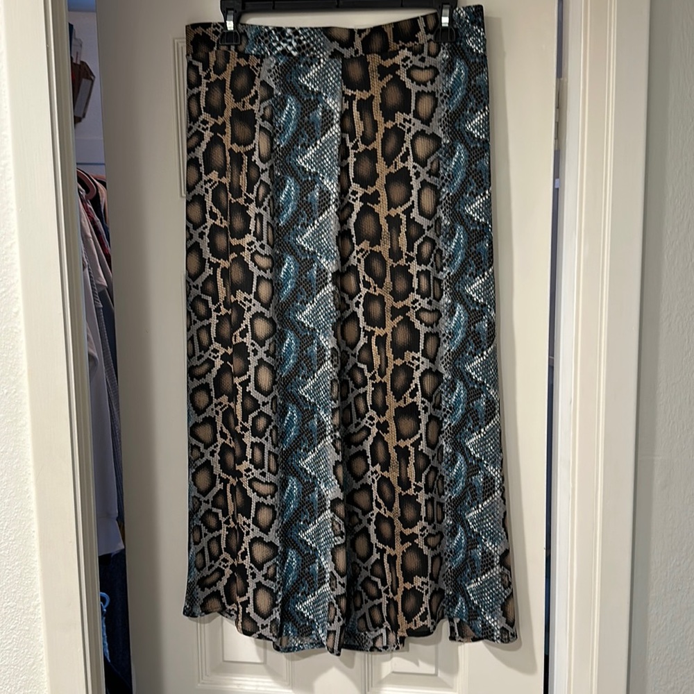 Saints and Hearts midi skirt